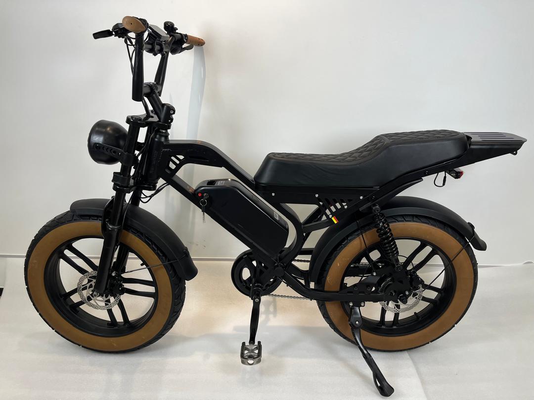 LEEU S20